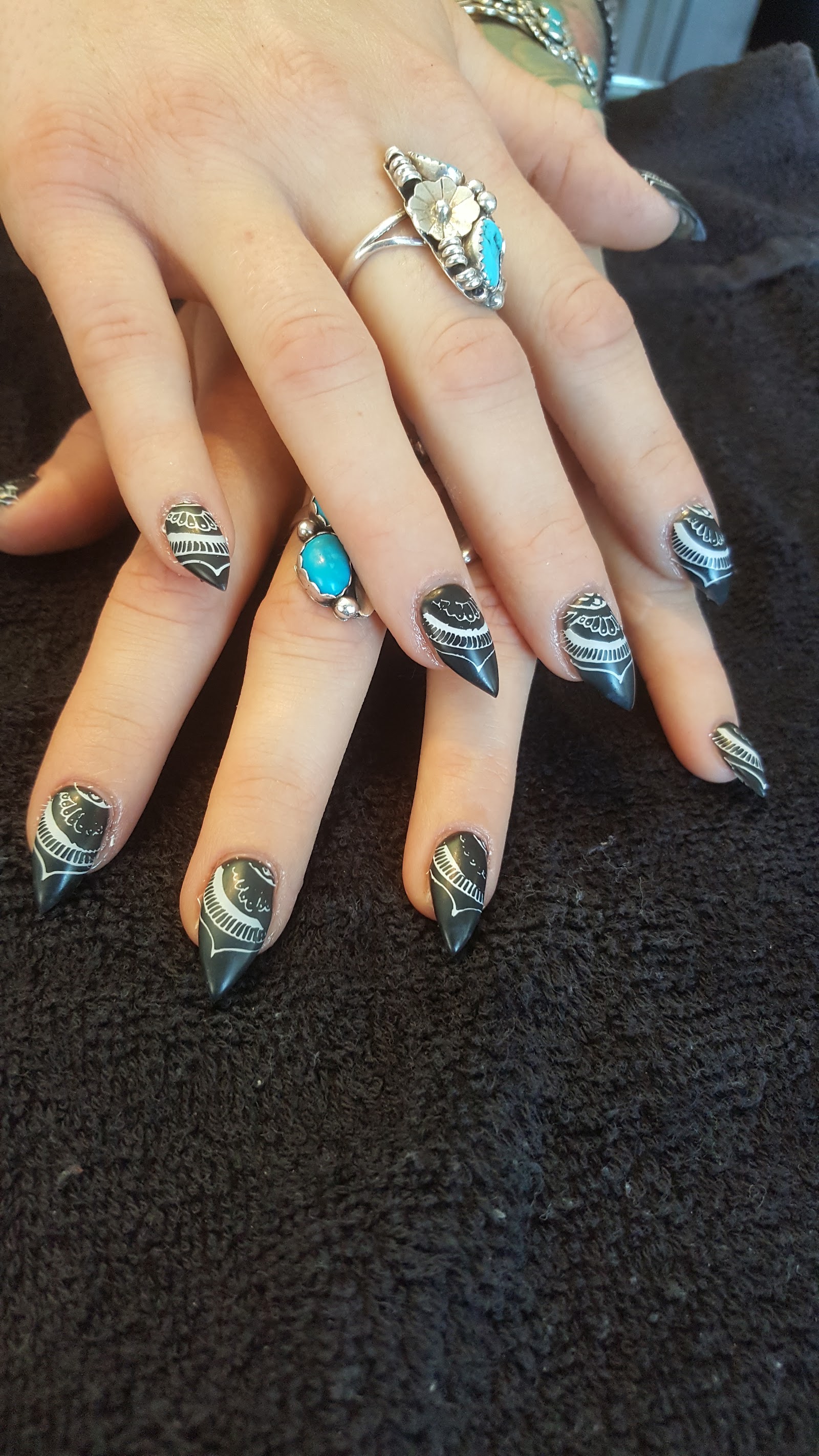 mint. Beauty Lab nail photo 6